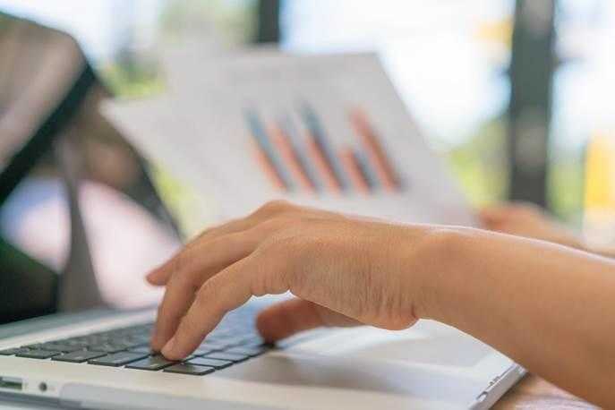 The Role of Data in Continuous Optimisation